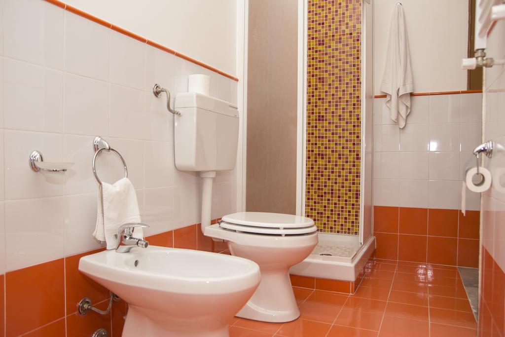 לינה וארוחת בוקר פלרמו Residenza Di Maggio מראה חיצוני תמונה
