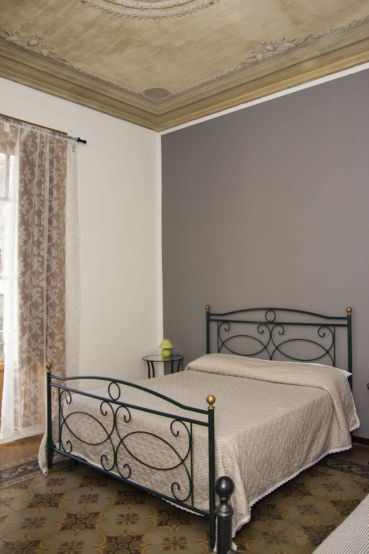 לינה וארוחת בוקר פלרמו Residenza Di Maggio מראה חיצוני תמונה